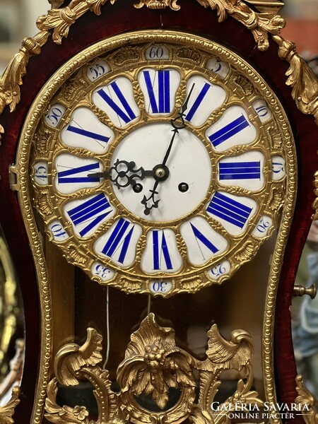 Grandiose fireplace clock in antique boulle style with serial numbered structure