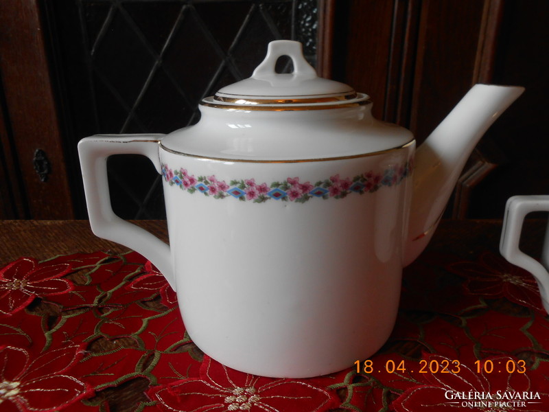 Zsolnay antique tea pourer and sugar bowl