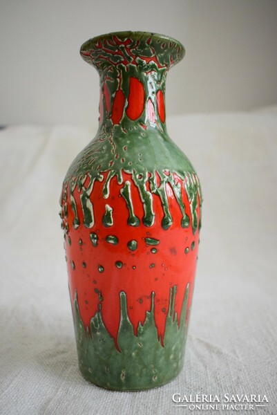 Retro old glazed ceramic vase 25 x 10.5 cm judged