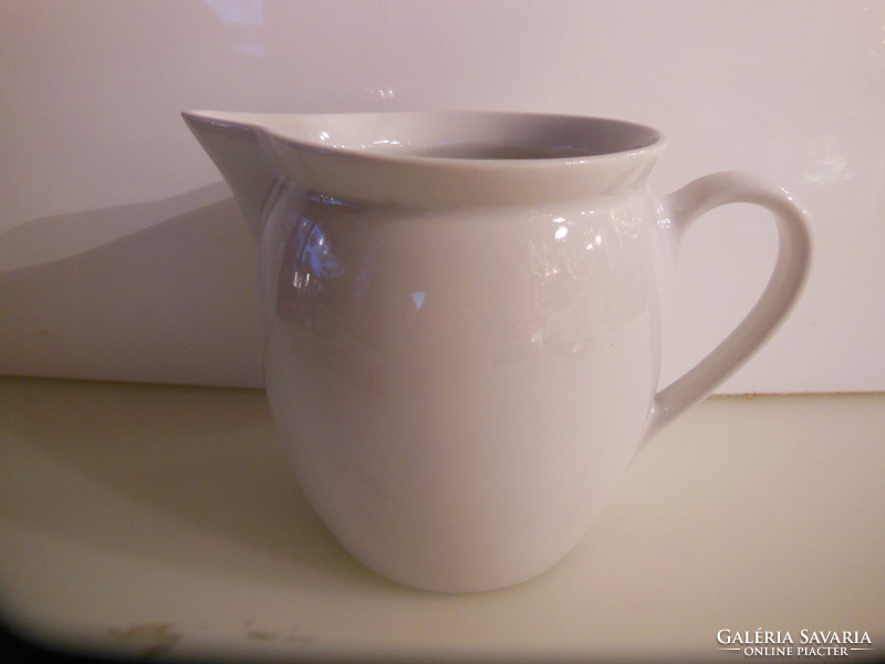 Pitcher - wilhelmsburger - 1.5 liter - antique - porcelain