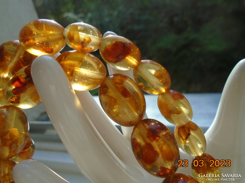 Necklace made of amber beads