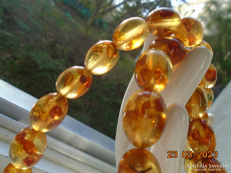 Necklace made of amber beads