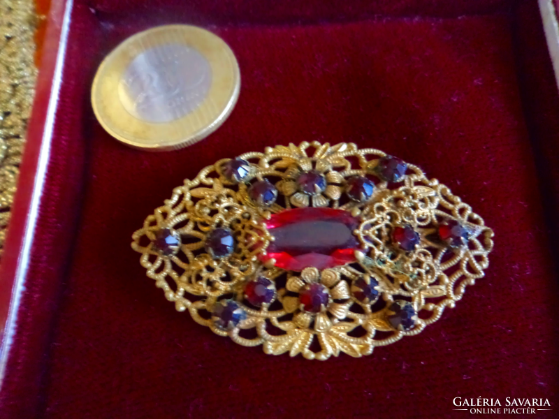 Antique filigree brooch with wine-red stones, large size