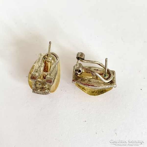Old special vintage stud earrings, glass bead earrings, the jewelry is from the 1980s