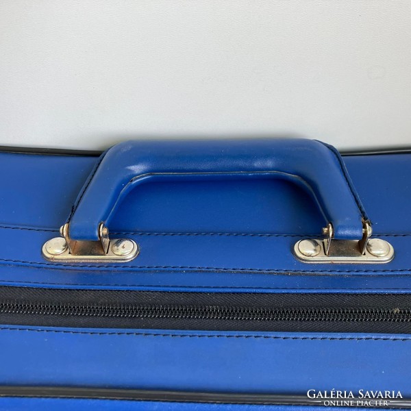 Malév Hungarian Airlines suitcase