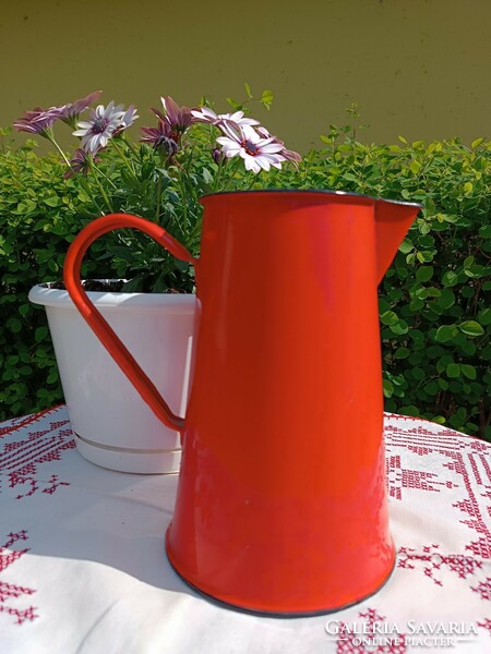 Red enamel water jug