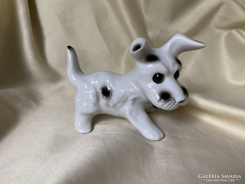 Alba Julia porcelain dog