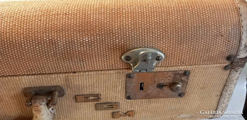 Wilt Chicago designer koffer 100 éves Alkudható!