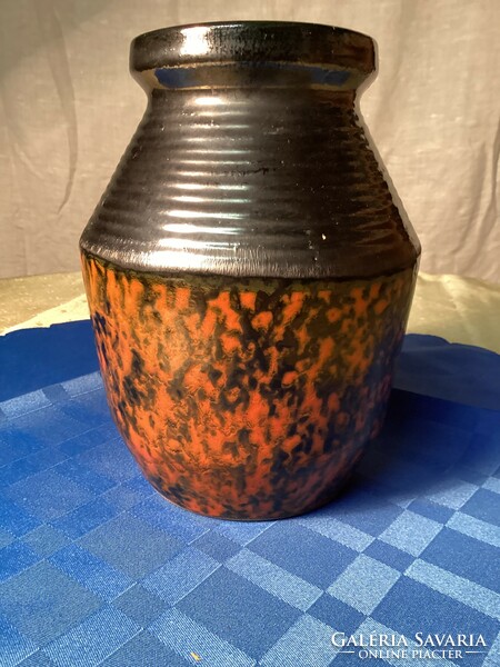 Retro ceramic vase.