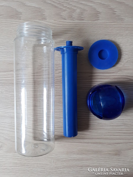 BPA mentes műanyag palack (7,5 dl) kétféle betéttel