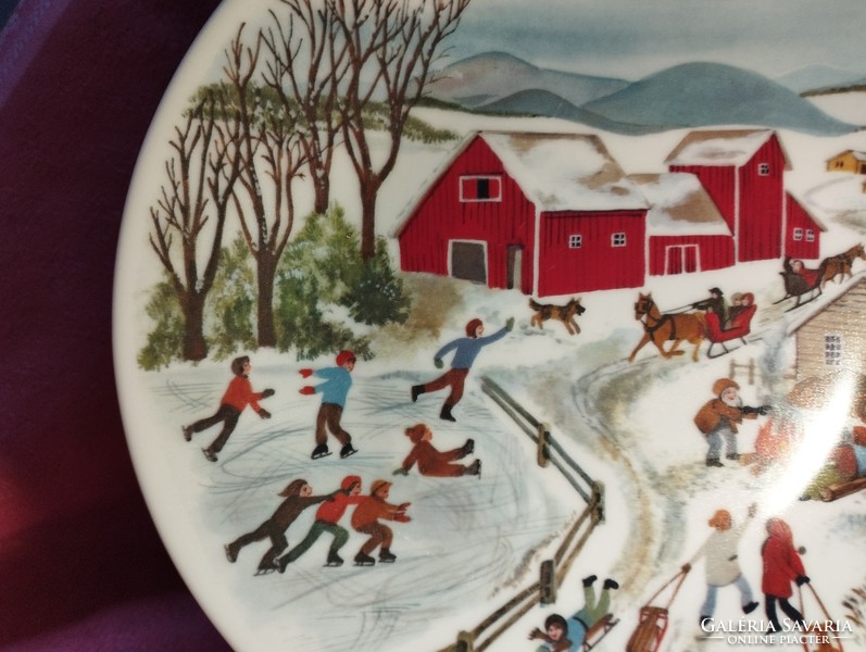 Winter landscape on a porcelain cake plate