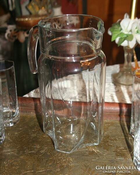 Thick glass jug with 5 polygonal glasses