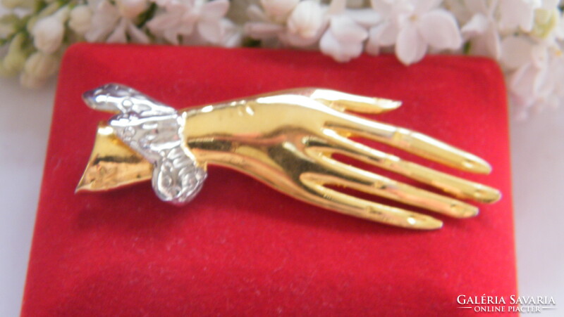 Gold-plated, holy right hand brooch