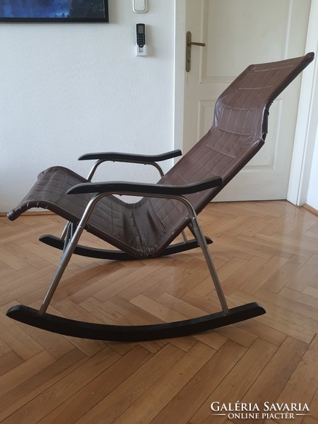 Folding design rocking chair - takeshi nii