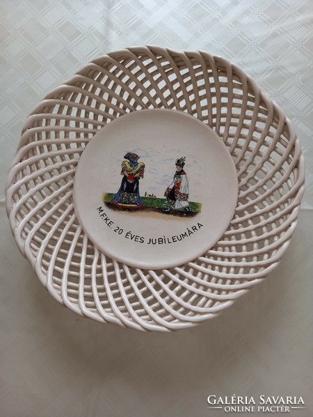 Jubilee attort hand-painted plate