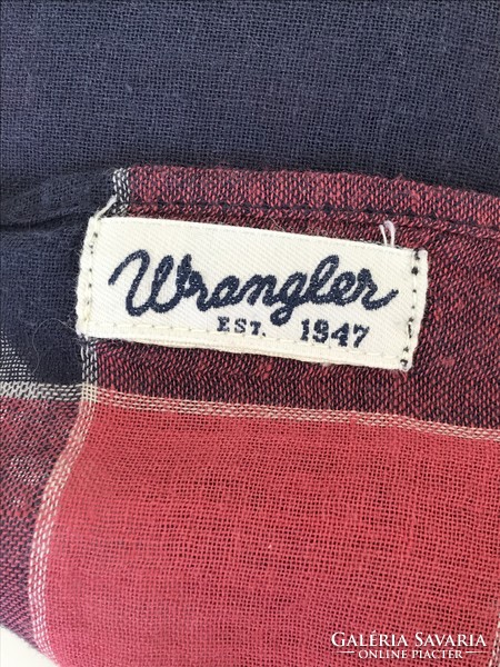 Wrangler large size scarf in navy blue and muted red, 110 x 104 cm