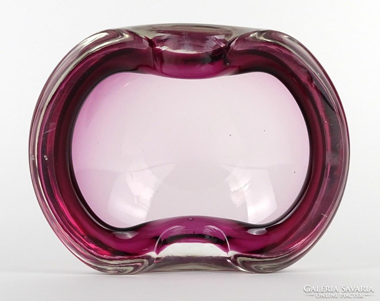 1M805 BOHEMIA lila művészi üveg hamutál 17 cm