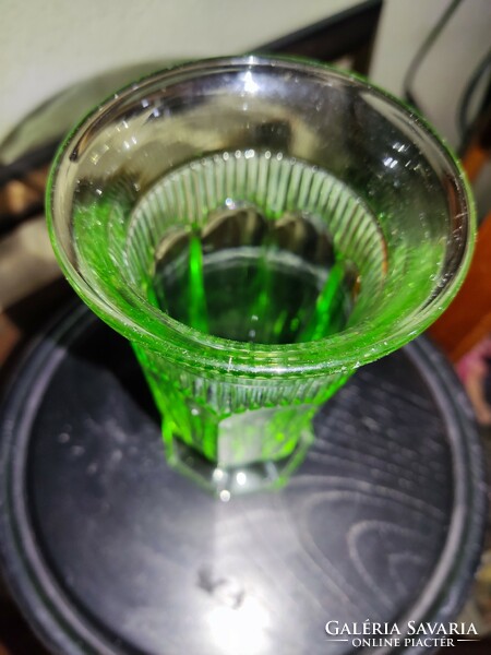 Green glass 15 cm