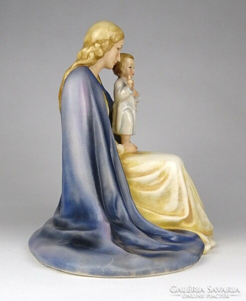 1L853 large hummel porcelain Mary with baby Jesus 20 cm