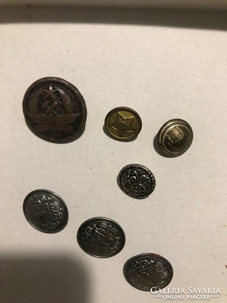 Military buttons made of metal. 7 Pcs