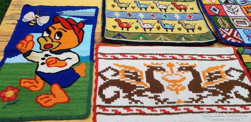 4 Pieces of retro special needlework, cushion cover, wall decoration