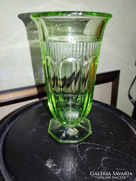 Zöld üveg 15 cm