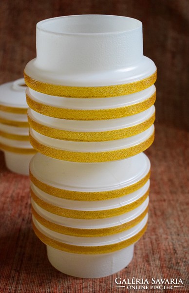 Vintage , mid-century , retro stílus sárga csíkos üveg lámpabúra lámpa 12 x 12,5 cm , 5 darab
