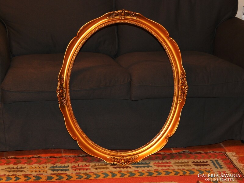 Oval frame 80x68 cm, gift with quality tapestry