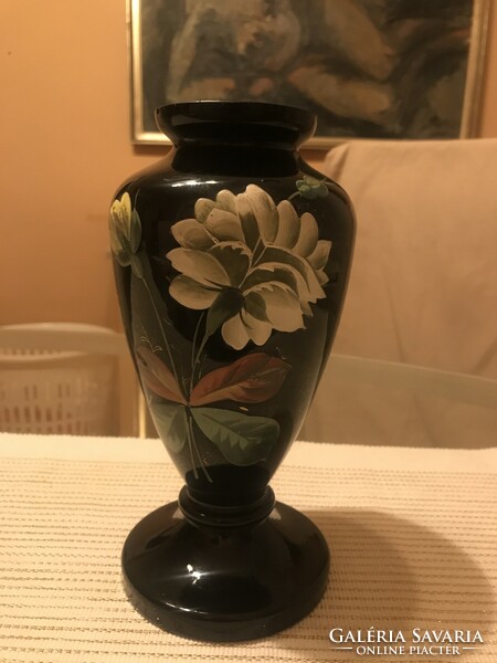 Glass vase with painted flower pattern