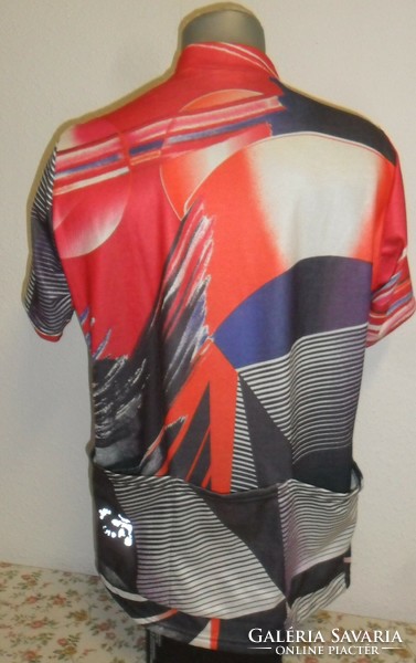Gonso men's cycling/ sports top with pockets, longer at the back l-40