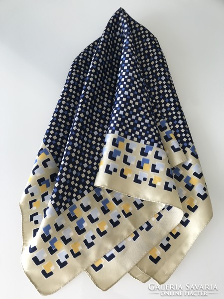Small checkered scarf with blue, beige and yellow colors, 58x57 cm