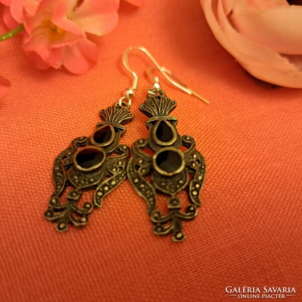 Handmade earrings with marcasite stones, 4 cm