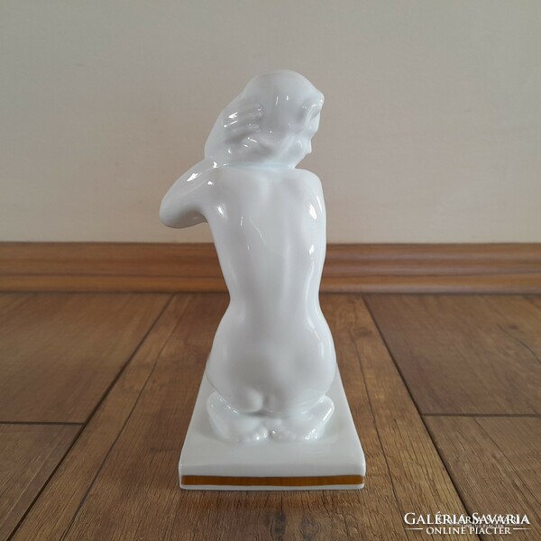 Old meissen porcelain nude figurine