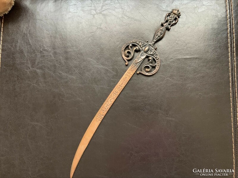 A beautifully decorated, meticulously crafted sword