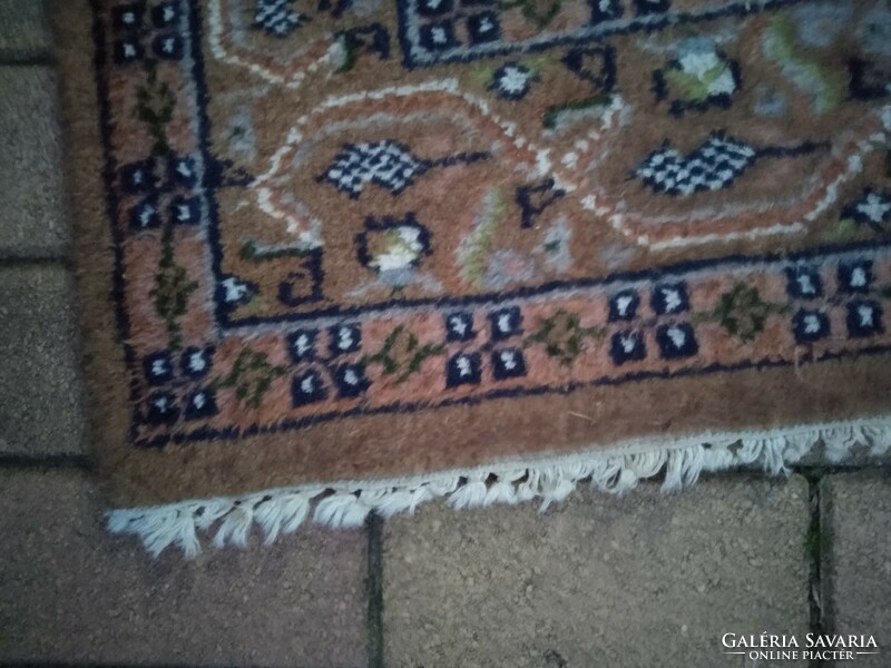 Wool carpet, hand knotted