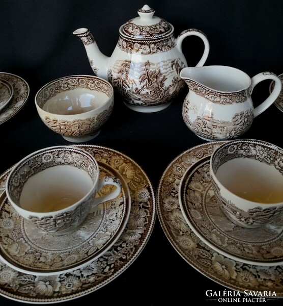 Dt/204. W. R. Midwinter ltd. – Rural England tea set with dessert tray
