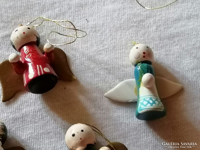 9 Pieces of old, hand-painted wooden Christmas tree decoration 64.