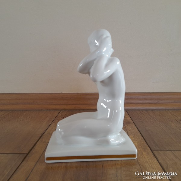 Old meissen porcelain nude figurine