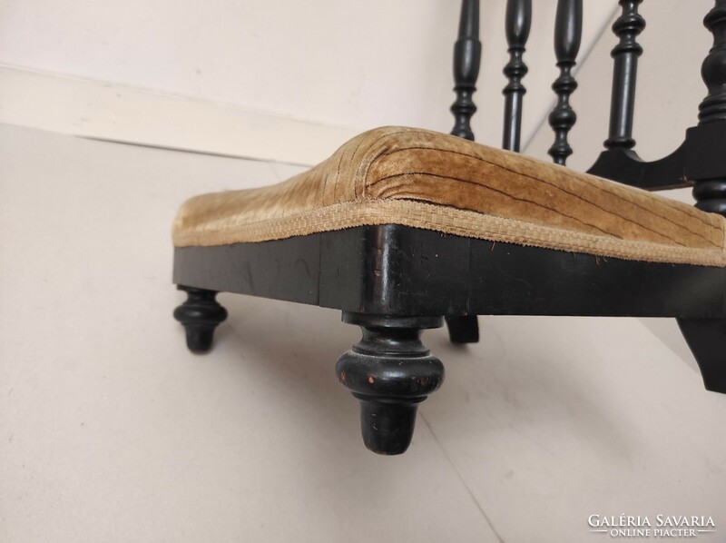 Antik térdeplő imaszék gótikus ima szék keményfa faragott keresztény bútor 400 7372