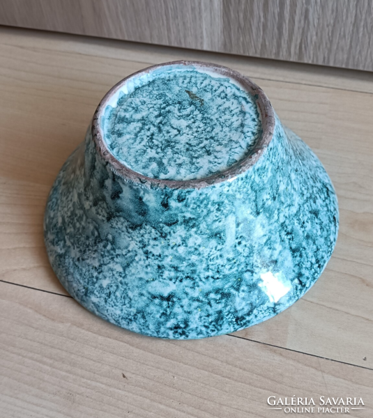 Decorative ceramic bowl