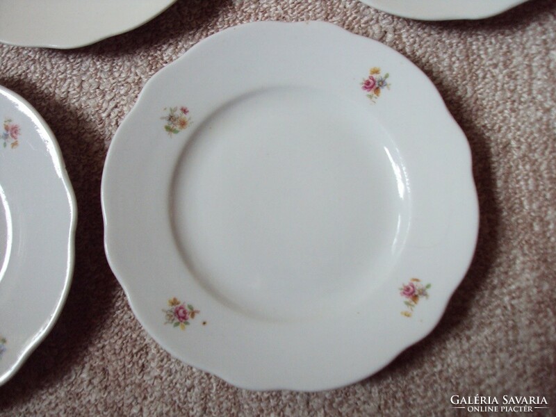 Retro régi porcelán süteményes kis tányér virág mintás 4 db Zsolnay Pécs