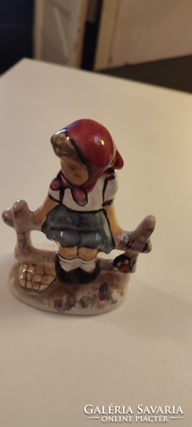 Ceramic little girl