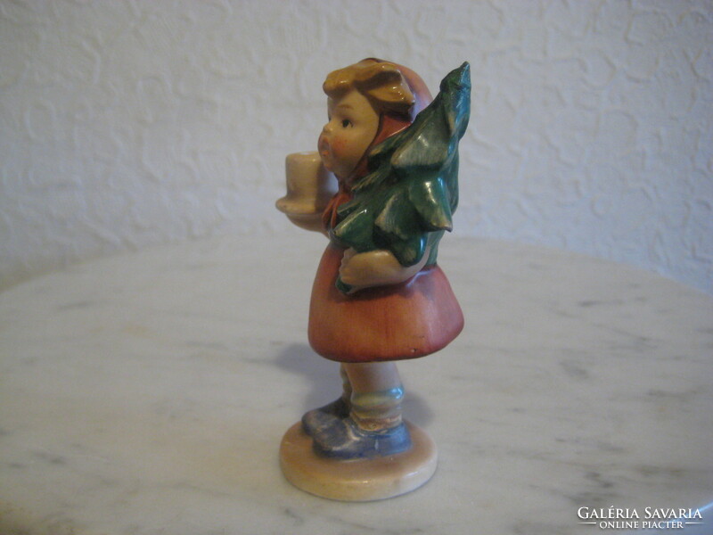 Little Hummel girl with candle holder and pine tree 9.5 cm