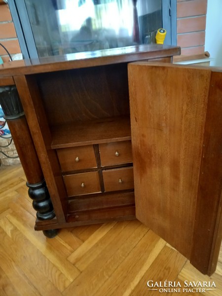 Antique chest of drawers storage cabinet