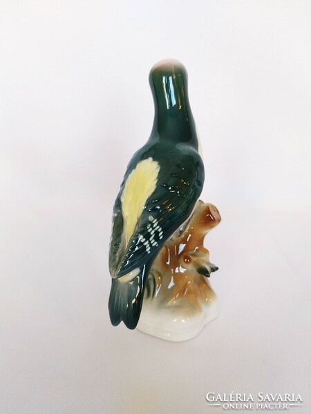 Zsolnay hand painted woodpecker bird! Flawless! (No. 23/138.)