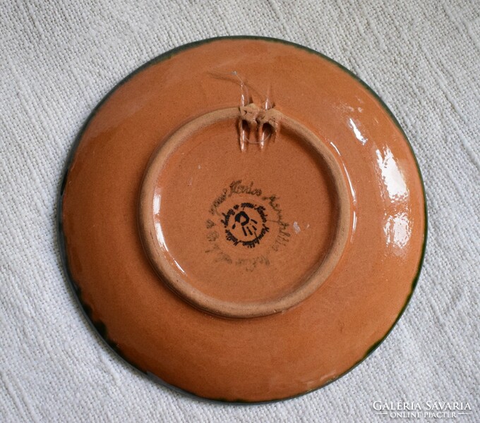 Painted glazed folk ethnographic ceramic wall plate, bird bowl, 18.2 x 2 cm, blacksmith manufactory field tour