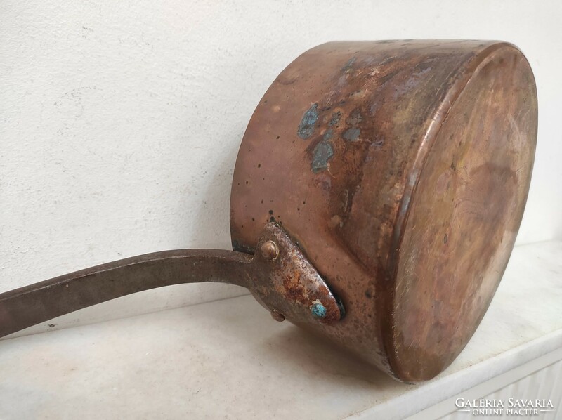 Antique tinned kitchen tool red copper pan with large handle and leg iron ear 460 7392
