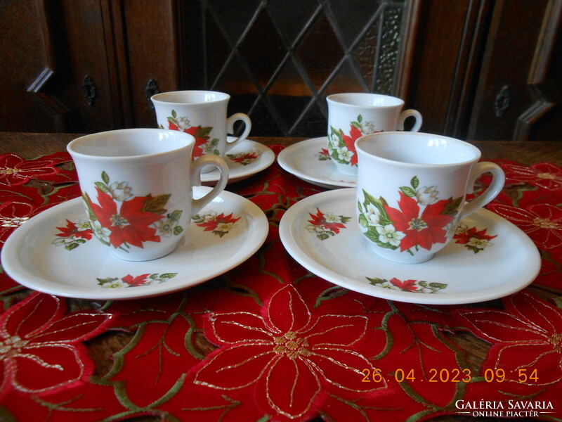 Zsolnay poinsettia coffee cup