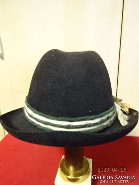 Women's black hat, bird feather on the side, size 56. Jokai.