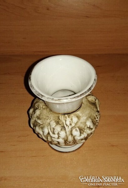 Capodimonte embossed porcelain vase putto angel 10.5 cm (f-1)